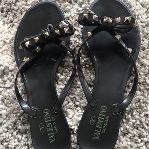 Valentino rockstud flip flops